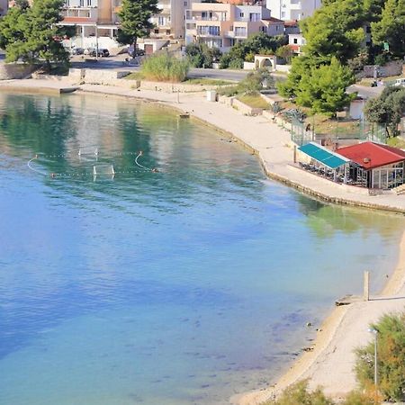Apartmani Ines مارينا المظهر الخارجي الصورة