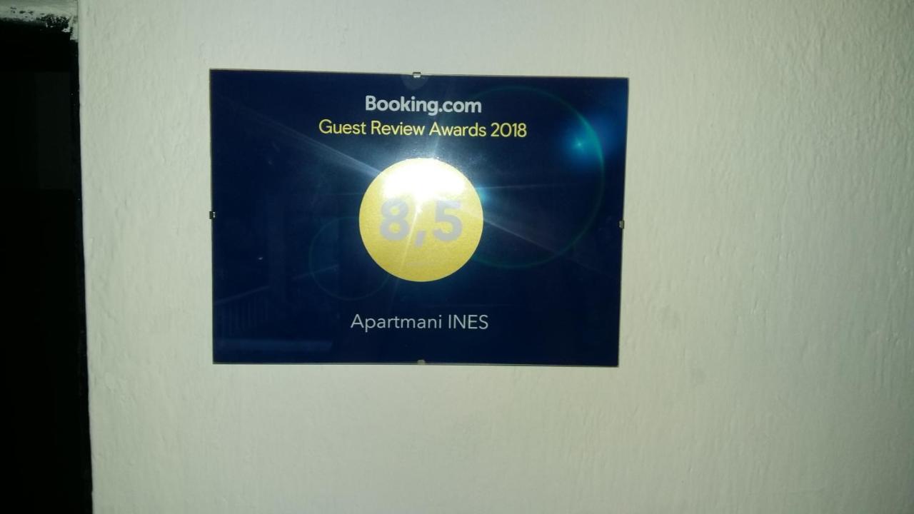Apartmani Ines مارينا المظهر الخارجي الصورة