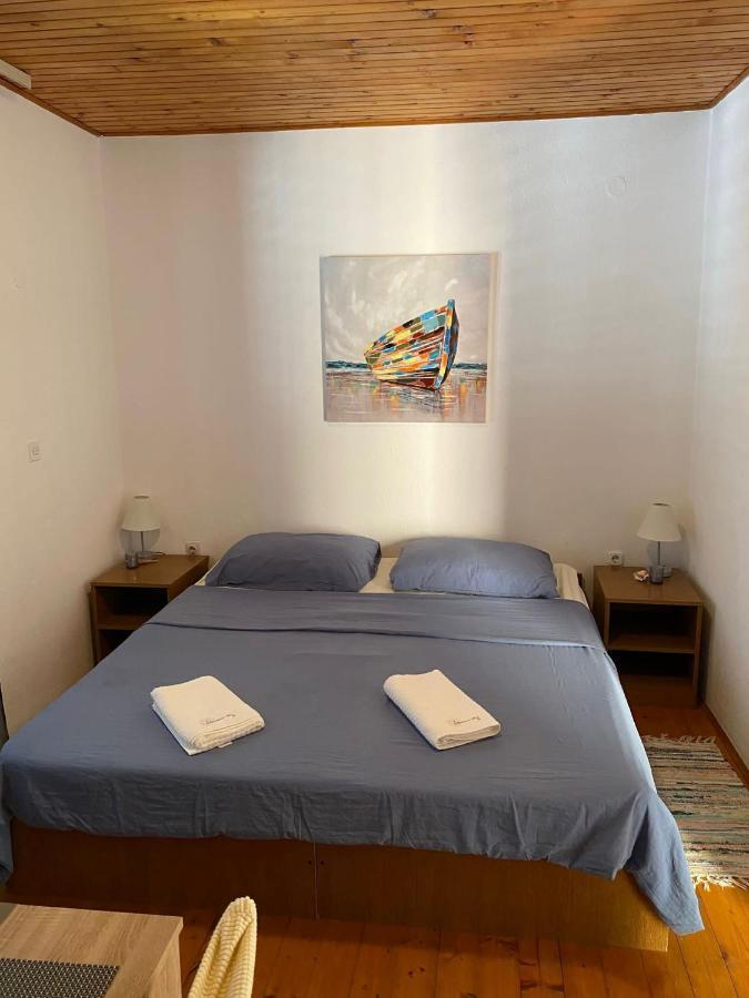 Apartmani Ines مارينا المظهر الخارجي الصورة
