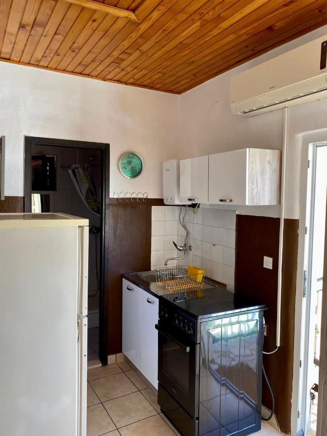 Apartmani Ines مارينا المظهر الخارجي الصورة