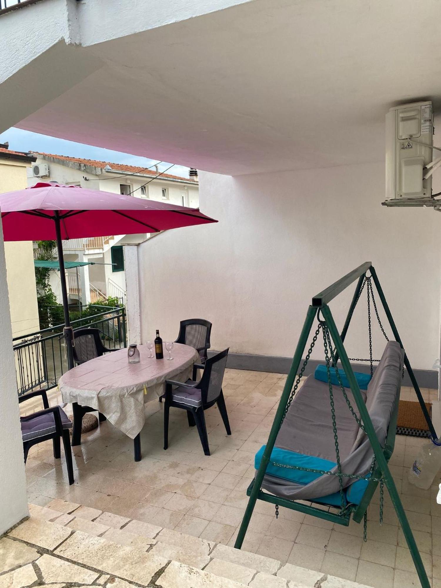 Apartmani Ines مارينا المظهر الخارجي الصورة