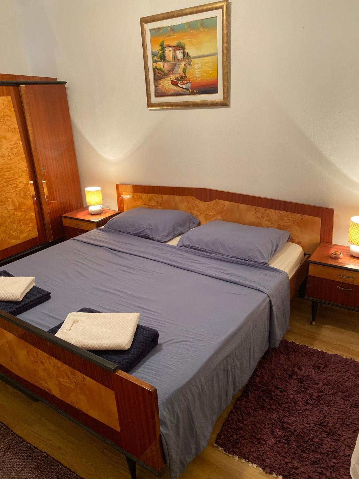 Apartmani Ines مارينا المظهر الخارجي الصورة