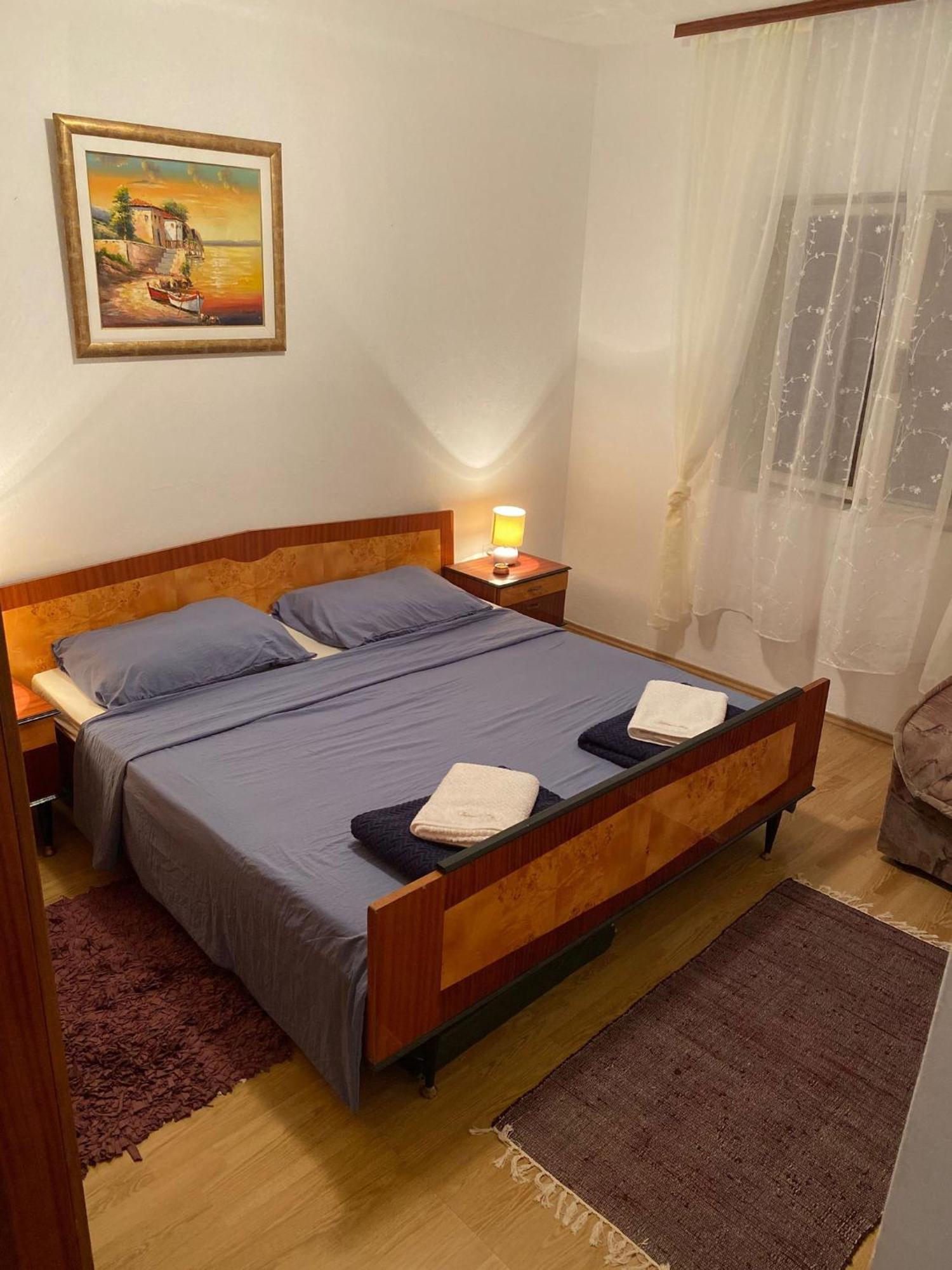 Apartmani Ines مارينا المظهر الخارجي الصورة